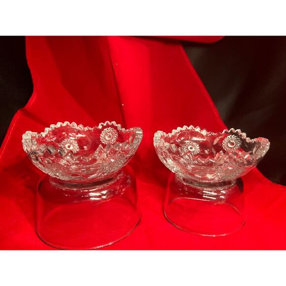 Vintage EAPG Set of 2 Berry Bowls - Picture 11 of 12